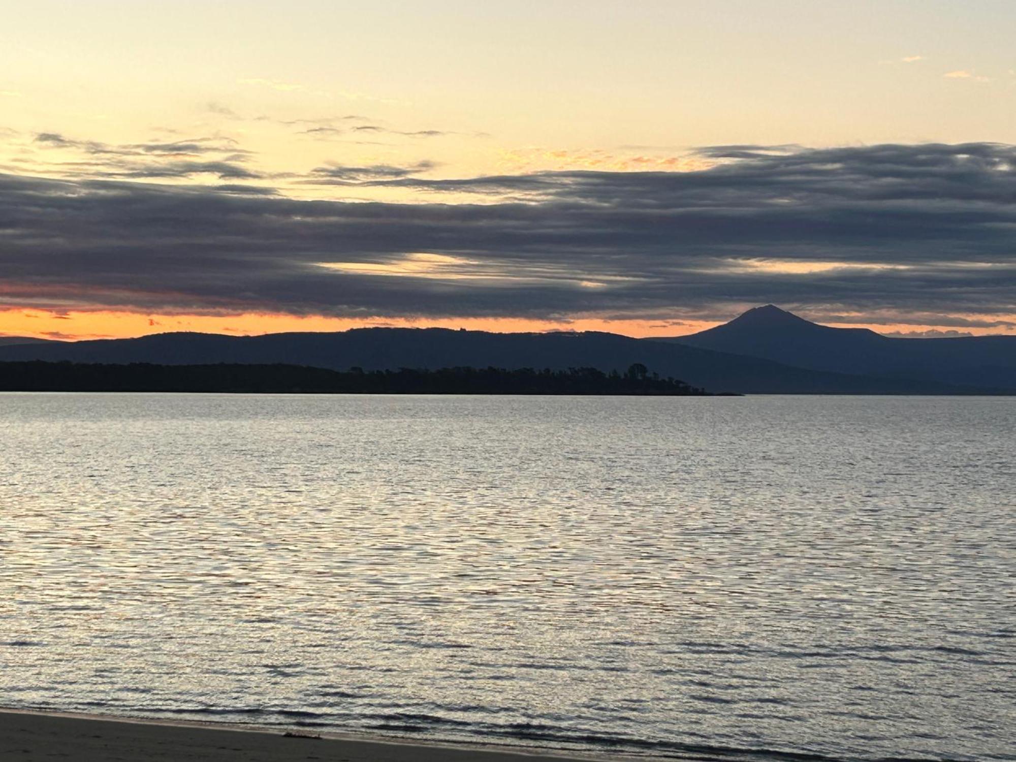 Secret Spot - Bruny Island * Lunawanna