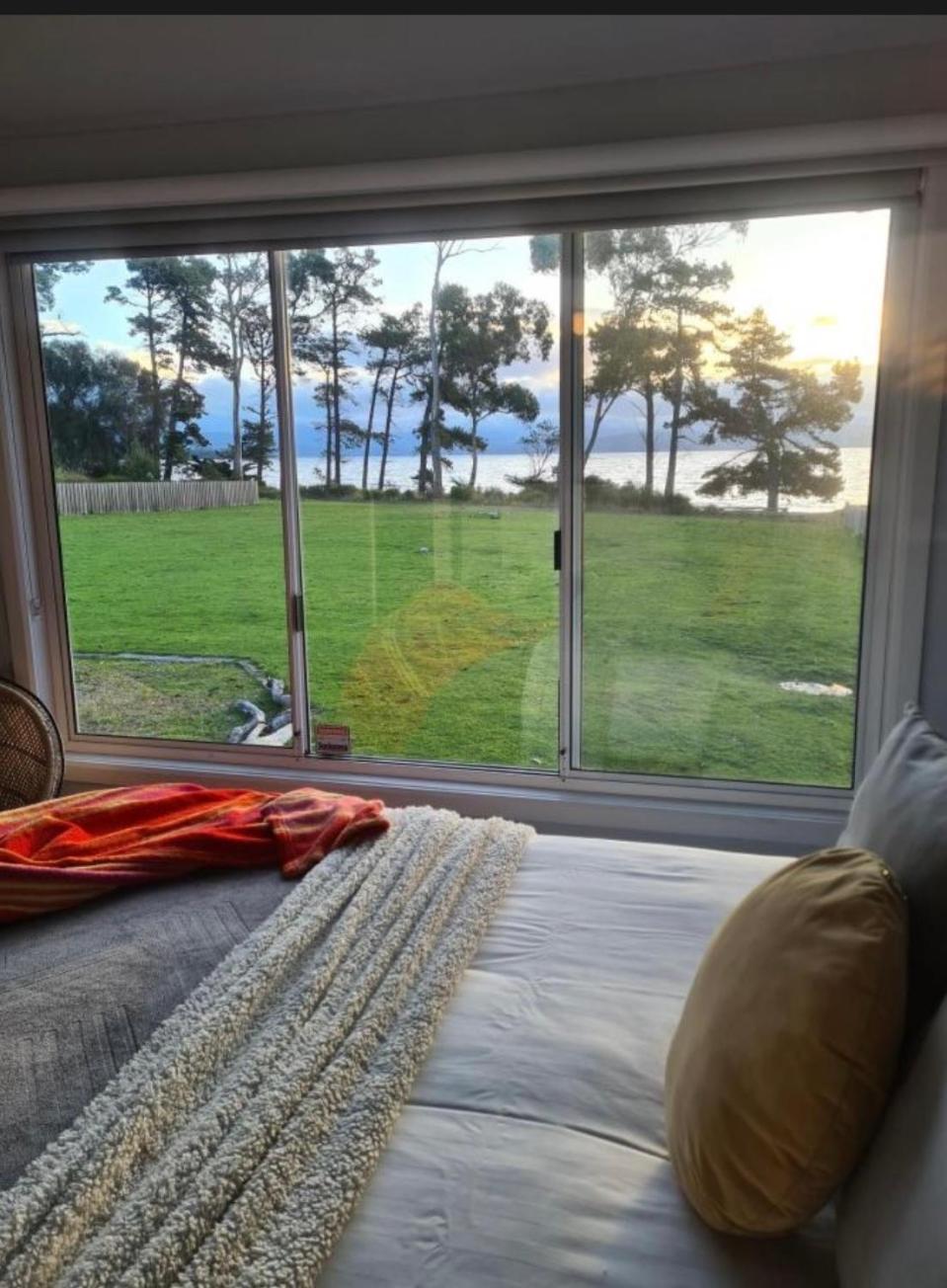 Secret Spot - Bruny Island Lunawanna
